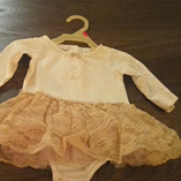 Dress - Picture 2 of 2